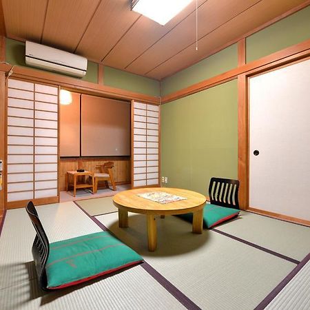 Kusatsu Onsen Ryokufutei Ryokan Bagian luar foto