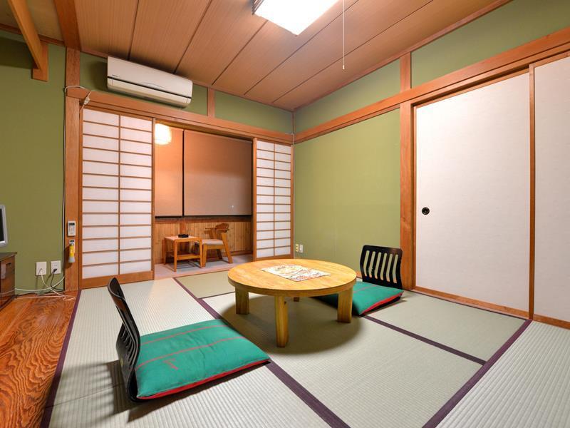 Kusatsu Onsen Ryokufutei Ryokan Bagian luar foto